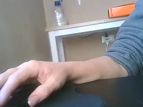 ITALIANASISIXX online show from November 20, 8:14 am