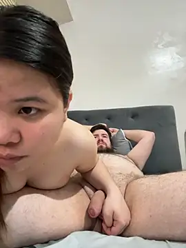 Snapshot of Charming_Chaos chatting on October 24, 10:33 am Charming Chaos online show from October 24, 10:33 am