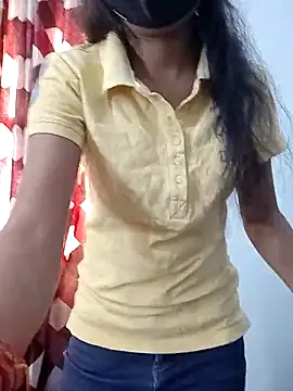 Snapshot of Ruhi_07 chatting on October 22, 4:46 am Ruhi 07 online show from October 22, 4:46 am