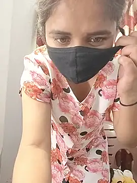 Snapshot of Ruhi_07 chatting on June 19, 4:06 am Ruhi 07 online show from June 19, 4:06 am