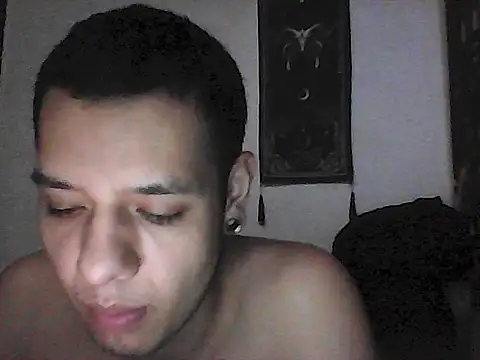 Snapshot of BentRequiem chatting on December 2, 6:47 pm BentRequiem online show from December 2, 6:47 pm