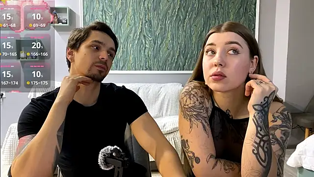 Snapshot of VelvetMiley chatting on March 10, 5:18 pm VelvetMiley online show from March 10, 5:18 pm