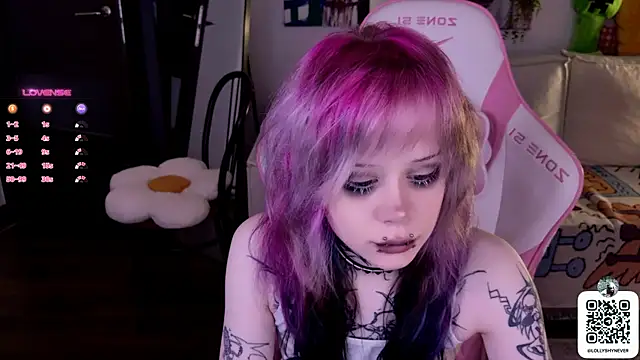 Lollyshy online show from September 22, 11:12 am