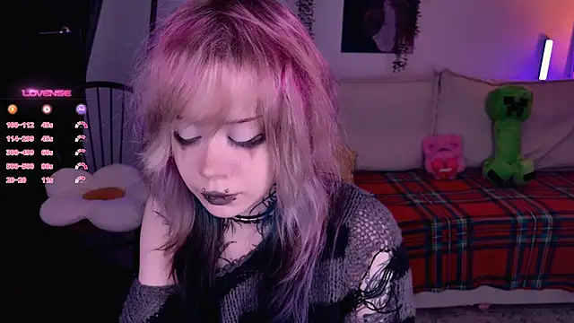 Lollyshy online show from November 26, 9:21 am