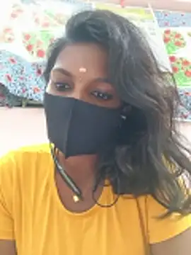 Snapshot of Honey_rosetamil chatting on June 19, 6:23 pm Honey rosetamil online show from June 19, 6:23 pm