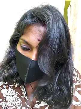 Snapshot of Honey_rosetamil chatting on July 15, 7:13 am Honey rosetamil online show from July 15, 7:13 am