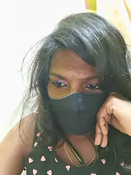 Snapshot of Honey_rosetamil chatting on July 16, 5:41 pm Honey rosetamil online show from July 16, 5:41 pm