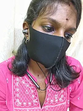 Snapshot of Honey_rosetamil chatting on July 30, 11:20 am Honey rosetamil online show from July 30, 11:20 am