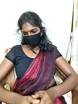 Snapshot of Honey_rosetamil chatting on July 31, 2:49 pm Honey rosetamil online show from July 31, 2:49 pm