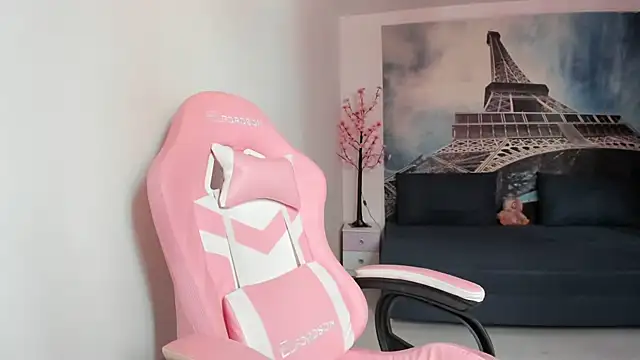 RheaEtthan online show from March 2, 7:48 am