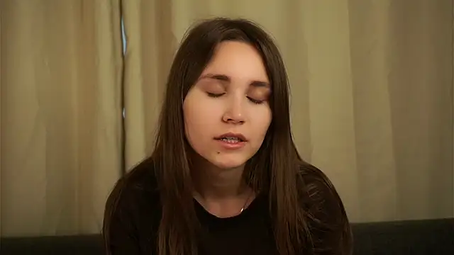 EthalFlowers online show from November 2, 1:19 am