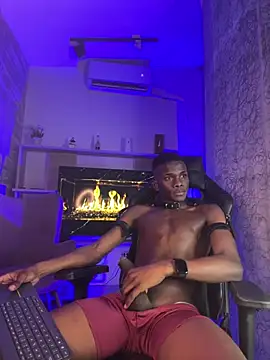 Snapshot of Brycce_santos chatting on June 26, 5:50 pm Brycce santos online show from June 26, 5:50 pm