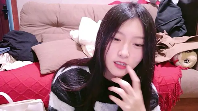 Snapshot of rainybb chatting on November 8, 12:27 pm rainybb online show from November 8, 12:27 pm