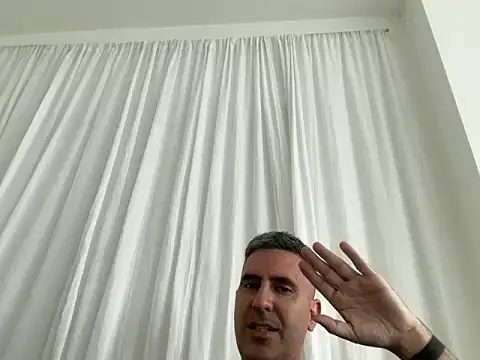 couplelatam2025 v2 online show from March 14, 5:29 pm