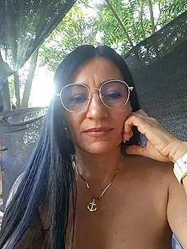 maturexxxnaughty online show from May 4, 12:12 pm