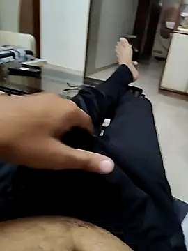 Snapshot of Ritesh08679 chatting on October 28, 5:48 pm Ritesh08679 online show from October 28, 5:48 pm
