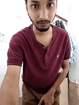 Snapshot of Ritesh08679 chatting on February 15, 4:42 am Ritesh08679 online show from February 15, 4:42 am