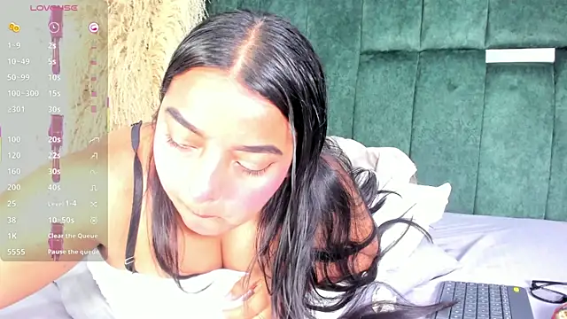 Snapshot of Chloe_jackson25 chatting on July 10, 7:05 pm Chloe jackson25 online show from July 10, 7:05 pm