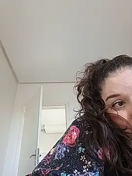 Snapshot of valkiriabbw chatting on June 24, 1:43 pm valkiriabbw online show from June 24, 1:43 pm