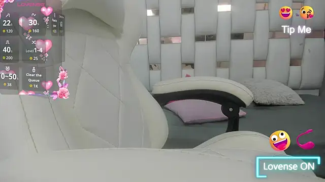 Snapshot of Katalina_red chatting on September 9, 7:35 pm Katalina red online show from September 9, 7:35 pm