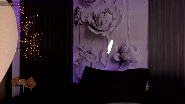 ShaniaDaniels online show from March 1, 10:56 pm