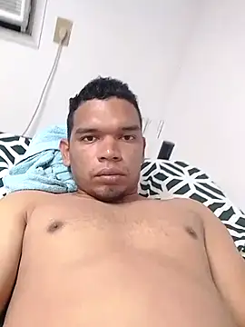 Snapshot of Big_Penis_1000 chatting on September 19, 12:34 am Big Penis 1000 online show from September 19, 12:34 am