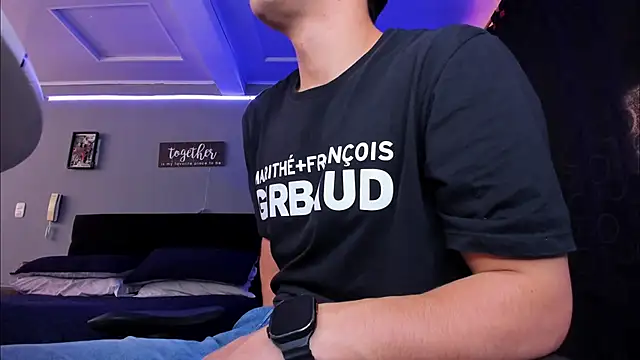 alexgiraldo   online show from October 19, 1:23 pm