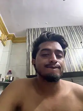 Snapshot of seenu2101 chatting on May 15, 1:56 am seenu2101 online show from May 15, 1:56 am