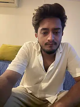 Snapshot of seenu2101 chatting on June 27, 6:46 pm seenu2101 online show from June 27, 6:46 pm