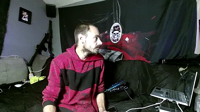 Snapshot of Splash_Queen420 chatting on November 3, 4:14 am Splash Queen420 online show from November 3, 4:14 am