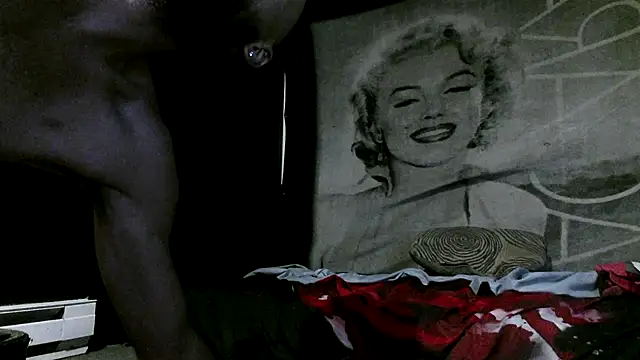 Snapshot of Splash_Queen420 chatting on December 1, 4:39 am Splash Queen420 online show from December 1, 4:39 am