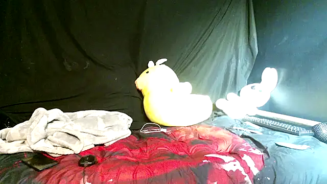 Snapshot of Splash_Queen420 chatting on December 5, 5:27 am Splash Queen420 online show from December 5, 5:27 am