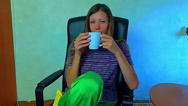 Bom Mia Bom online show from July 9, 1:09 am