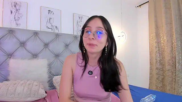 Snapshot of Naughty_Couple83 chatting on May 12, 6:49 pm Naughty Couple83 online show from May 12, 6:49 pm