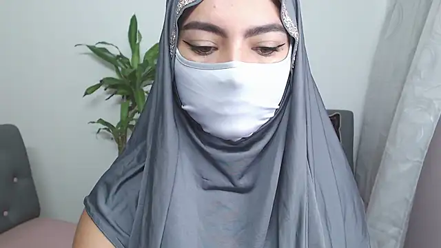 jade nassar online show from November 4, 11:31 am