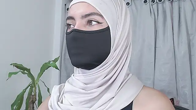 jade nassar online show from February 19, 12:17 am