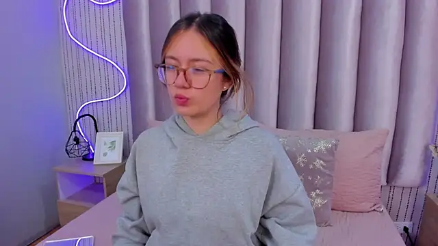 SamanthaPeachss online show from November 15, 11:51 am