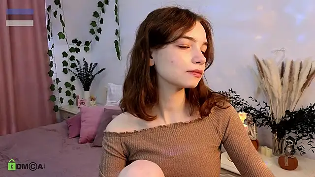 Snapshot of Evi_Brook chatting on November 28, 8:50 am Evi Brook online show from November 28, 8:50 am