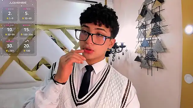 Valentin0 3 online show from October 23, 11:53 am