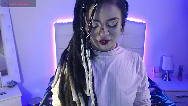 elapetitie online show from November 28, 6:16 am