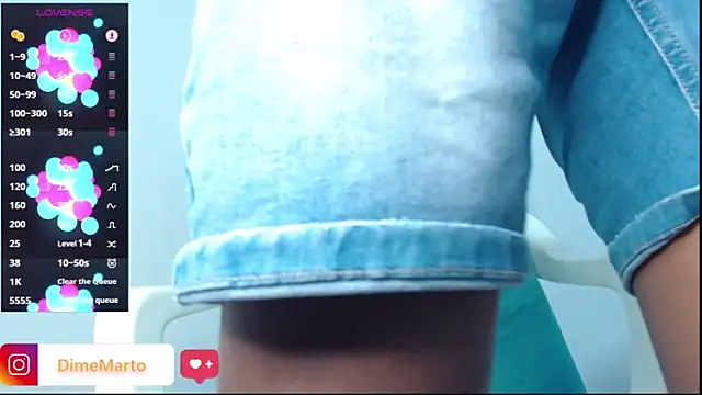 Snapshot of mike_black_22 chatting on May 29, 2:59 pm mike black 22 online show from May 29, 2:59 pm