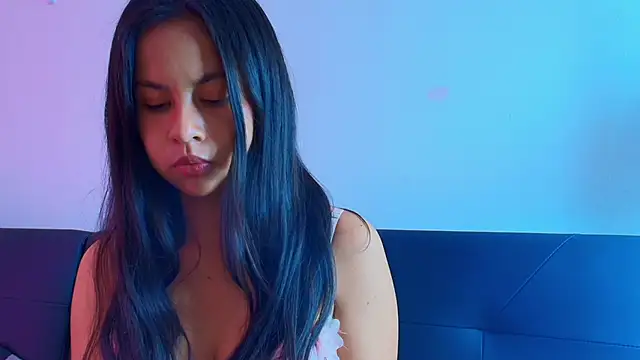 Snapshot of mady_gh chatting on September 26, 4:49 am mady gh online show from September 26, 4:49 am