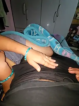 Snapshot of indianhotwife639 chatting on October 2, 10:39 pm indianhotwife639 online show from October 2, 10:39 pm