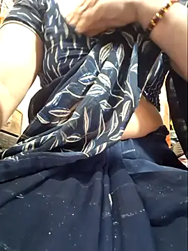 indianhotwife639 online show from January 6, 9:46 am