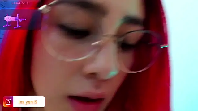 adahraa younng online show from September 13, 11:26 pm