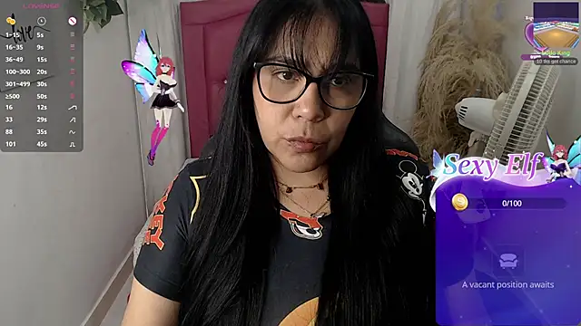 Snapshot of CindiaDaniella chatting on March 30, 10:55 pm CindiaDaniella online show from March 30, 10:55 pm