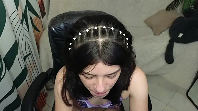 Snapshot of kathie_lozada chatting on November 6, 7:20 am kathie lozada online show from November 6, 7:20 am