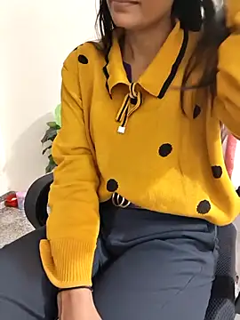 Shalu G online show from November 26, 1:23 pm