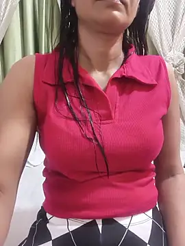 Snapshot of Shalu_G chatting on June 11, 2:00 am Shalu G online show from June 11, 2:00 am
