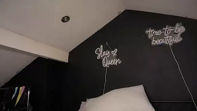 curvy rosie69 online show from June 23, 8:51 pm